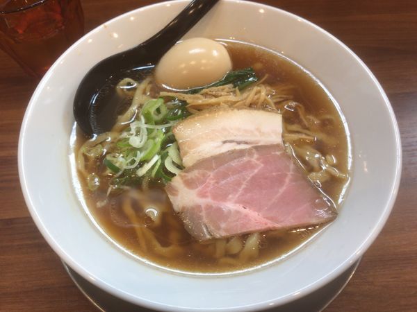 「味玉醤油らーめん：900円」@純手打ち だるまの写真