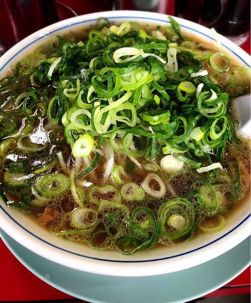 「ラーメン(麺硬め.ネギ多め)」@ラーメン藤 京都本店の写真