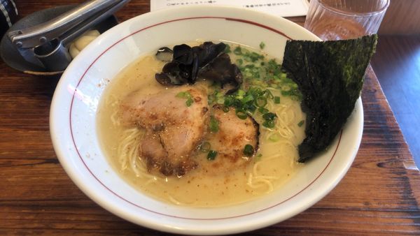 「博多ラーメン」@博多ラーメン専門店 えんぞうの写真