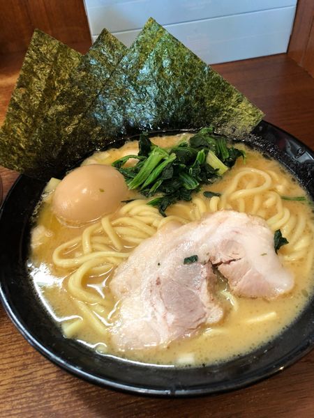 「ラーメン味玉」@町田商店 横浜駅前店の写真