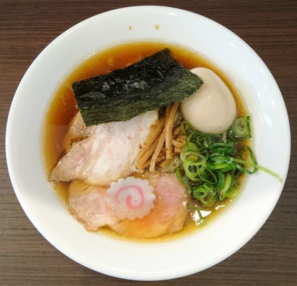 「醤油味玉ら〜めん」@麺や 河野の写真