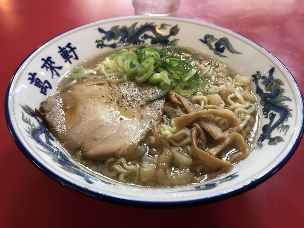 「ラーメン＋焼き飯小」@中華 萬来軒の写真
