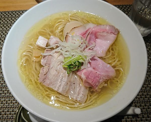 「旨味鶏だし特製（塩）1050円」@生粋 花のれんの写真