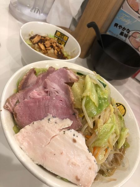 「濃菜麺800円野菜大盛100円カラベジ100円」@濃菜麺 井の庄 荻窪店の写真