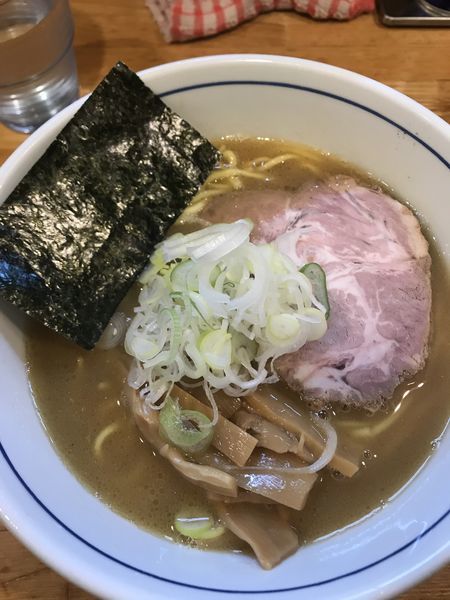 「らー麺」@麺屋はし本の写真