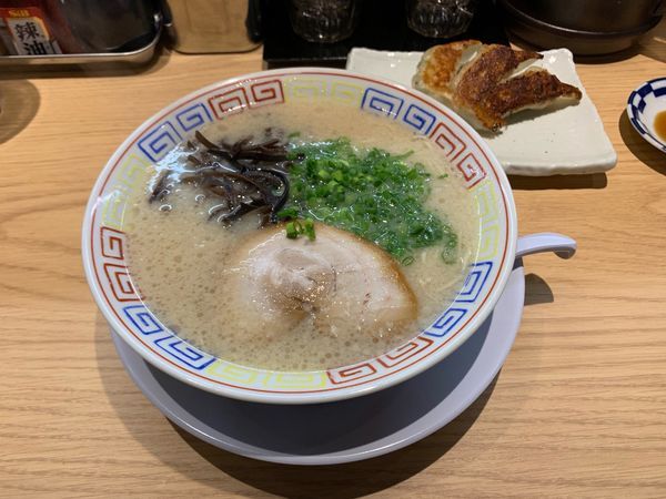 「とんこつラーメン」@とんこつラーメン 餃子 大平軒の写真