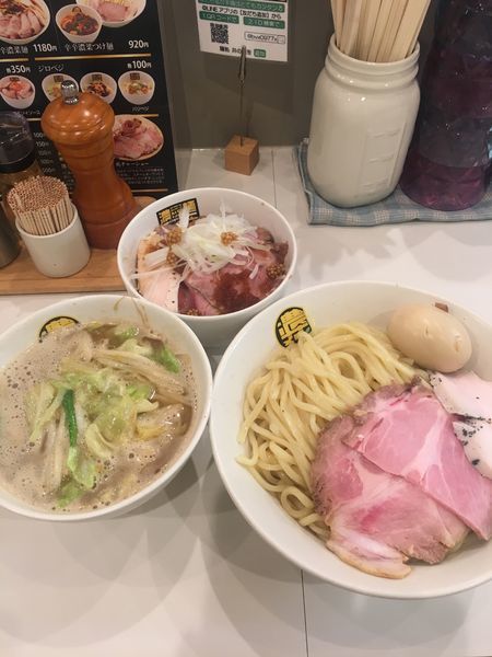 「濃厚つけ麺」@濃菜麺 井の庄 荻窪店の写真