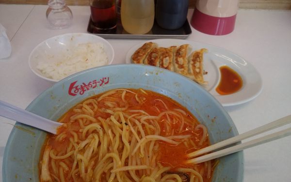 「ネギ味噌＋無料餃子＋無料半ライス」@くるまやラーメン 鹿沼店の写真