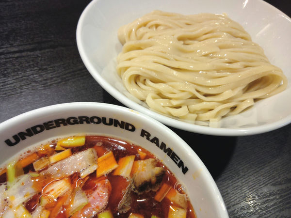 「辛肉もりそば ￥980」@UNDERGROUND RAMEN 川越仲町の写真