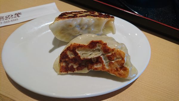 「セットのジャンボ餃子」@黄金の華 ニッケコルトンプラザ店の写真