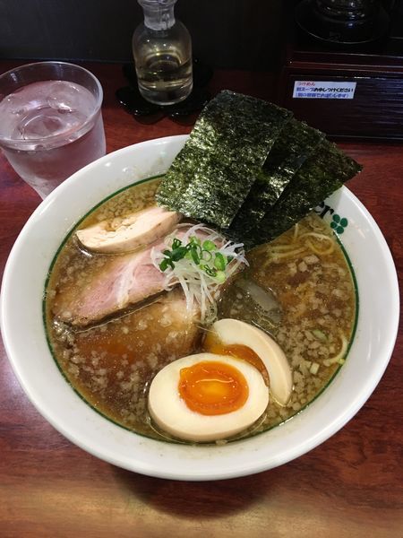「特製ニボらあめん 醤油 こってり 1,000円」@らあめんCloverの写真