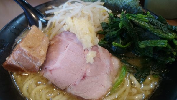 「太麺 肉３点盛＋ミニネギ飯」@誠屋 大森山王店の写真