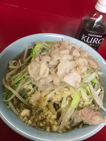 「小ラーメン 少なめ硬めニンニクアブラ」@ラーメン二郎 中山駅前店の写真