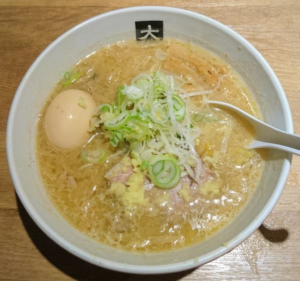 「味噌らーめん＋煮たまご」@大島の写真