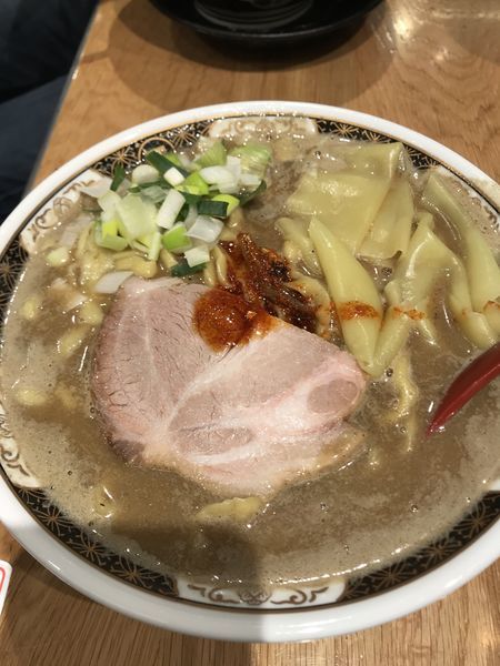 「こってりラーメン」@すごい煮干ラーメン凪 五反田西口店の写真