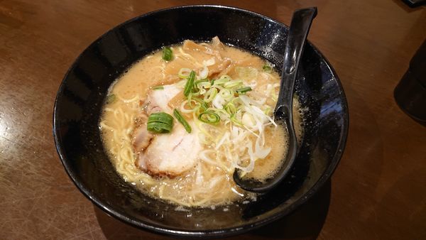 「無極ラーメン670」@とんこつラーメン無極 西台の写真