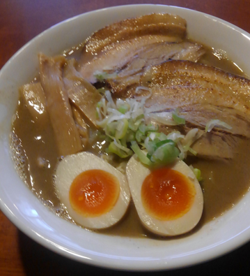 「特製らーめん」@麺屋かとうの写真