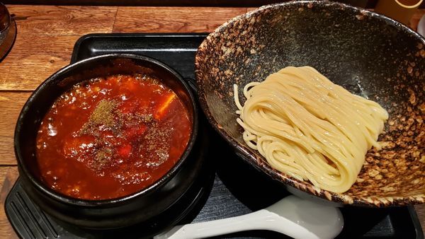 「麻婆つけ麺930円」@三ツ矢堂製麺 流山おおたかの森S.C店の写真
