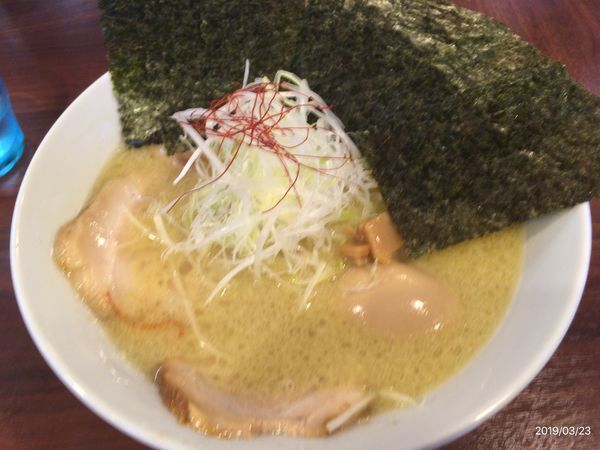 「全部のせ塩豚骨」@麺屋 蓮花の写真