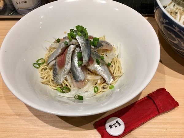 「いわしそば」@寿製麺 よしかわ 西台駅前店の写真