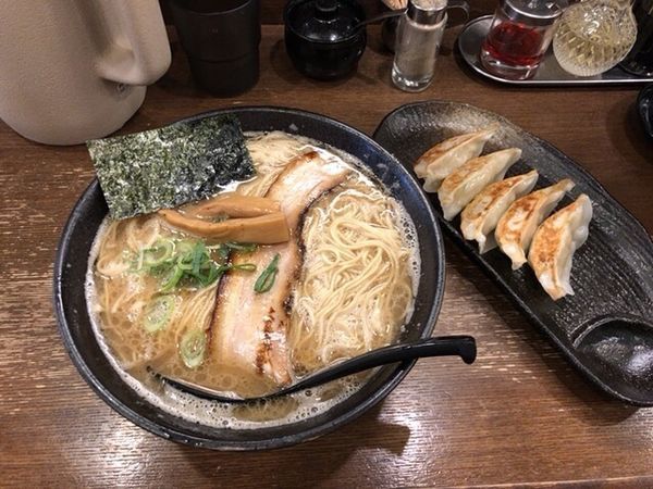 「濃厚醤油ラーメン」@中華そば うづまきの写真