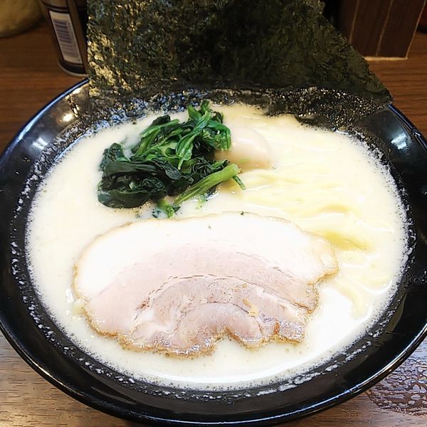 「塩ラーメン（麺普通味薄め油少なめ）」@秋津商店の写真