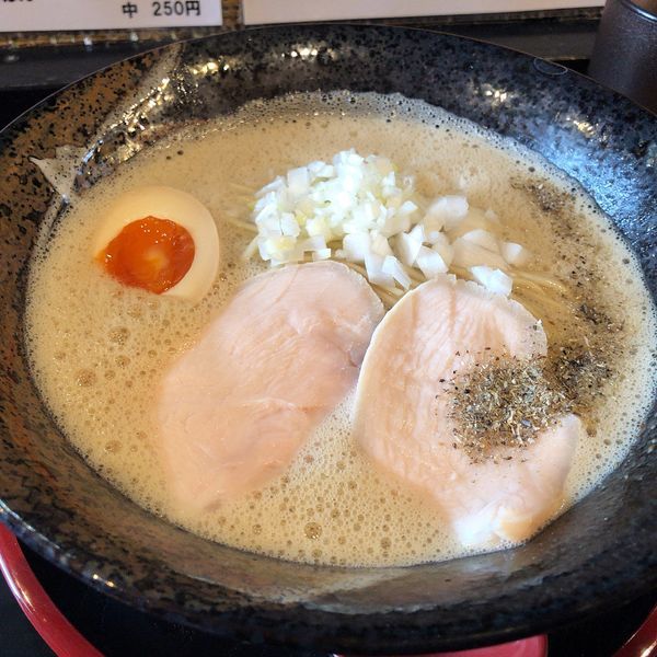 「アワニボ(850円)、ツンドリ丼小(300円)」@アワトロ龍宮の写真