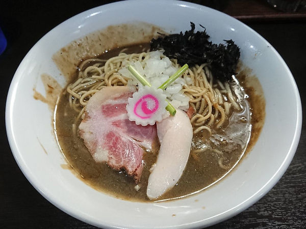 「濃密な煮干しそば」@中華そば いづるの写真