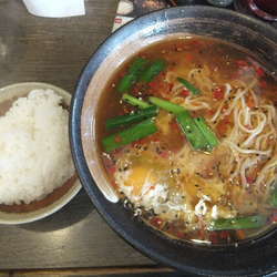 やみつきタンタン麺850円(ぱどクーポンで600円)