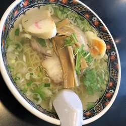 味彩塩拉麺