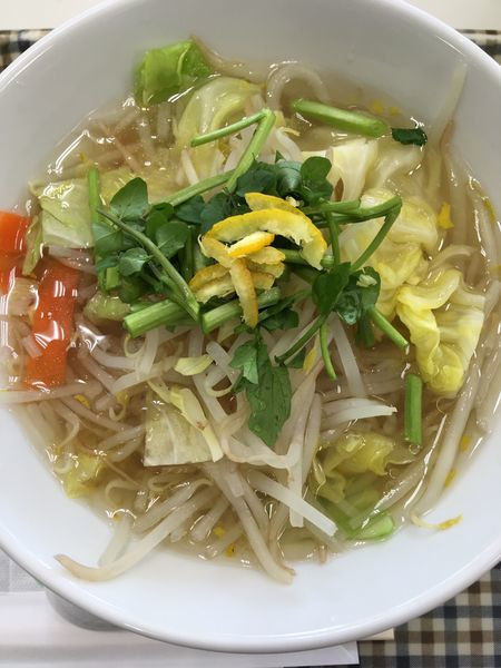 「宮ゆず塩ラーメン」@豚嘻嘻 上河内SA（下り）店の写真