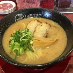 こってりらーめん（大盛）¥700+¥100