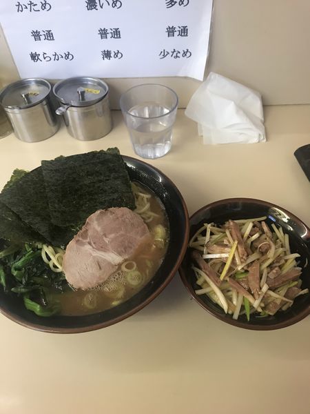 「ラーメン 中盛」@らーめん武蔵家 千葉本店の写真