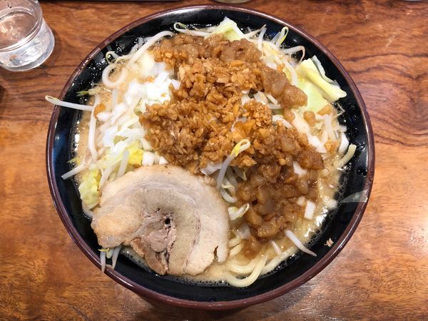 「豚そば」@横浜家系ラーメン たくみ家 桜土浦インター店の写真