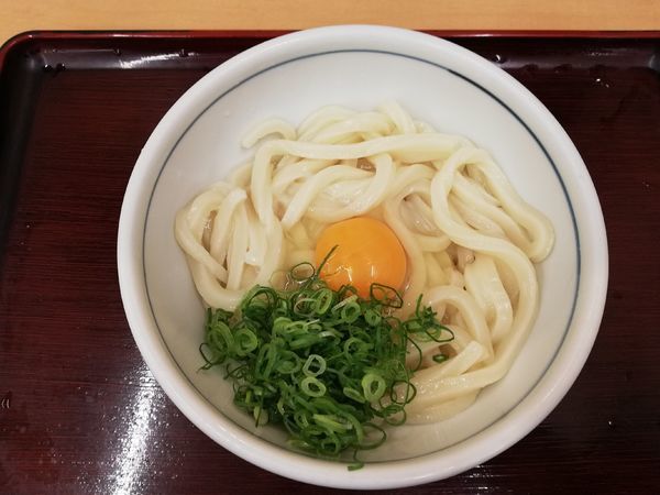 「釜たまうどん　小」@釜揚げうどん 岡じま 高松店の写真