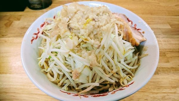 「小 少なめ(ニンニク抜き・アブラ・ヤサイ)」@ラーメン 登良治郎の写真