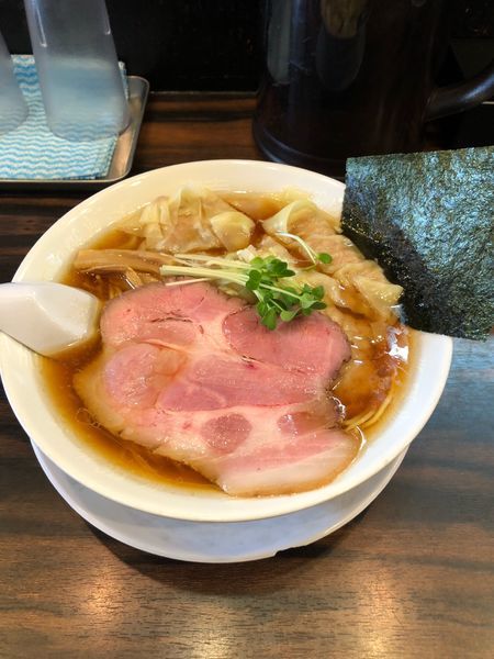 「ワンタン麺」@稲荷屋の写真