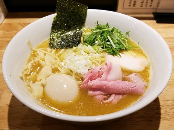 「鶏白湯らーめん」@麺屋 れんしんの写真