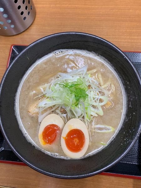 「ブタカツオ」@魔界ラーメン月光の写真