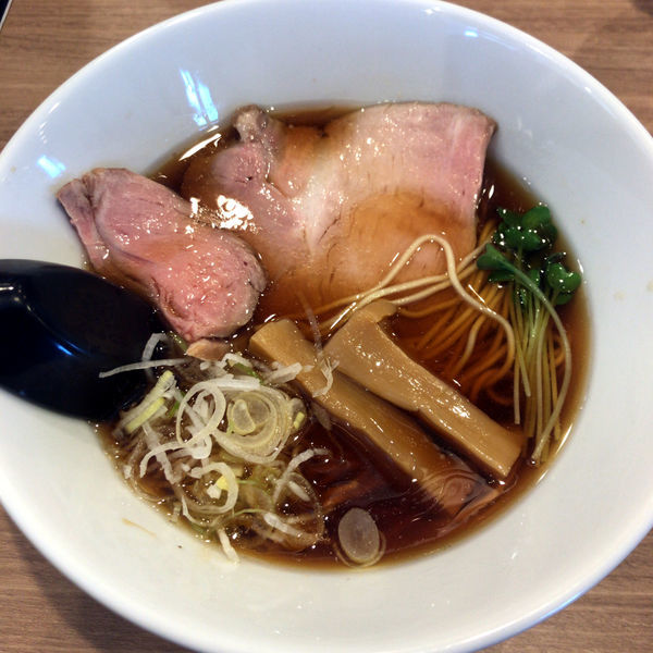 「中華そば　702円」@ラーメン酒場 天狗の写真