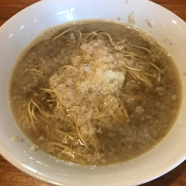 「かけ（細麺）300円　背脂　10円」@麺＆cafe Coi.Coi.の写真