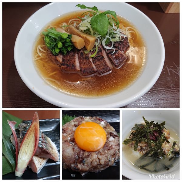 「豚タンチャーシュー麺 小田原産ごま鯖 炙り〆鯖となめろう 梅茶漬」@中華そば うお青の写真