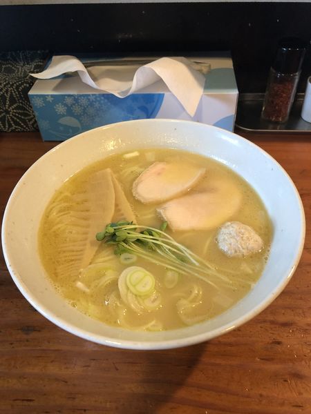 「ラーメン」@中華そばつけそば 千思萬考の写真