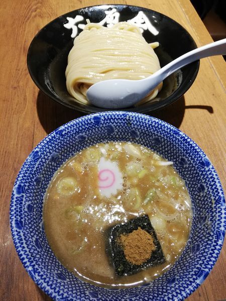 「つけめん」@六厘舎 大崎店の写真