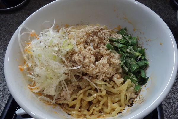 「汁なし担々麺」@担々麺 たかはしの写真