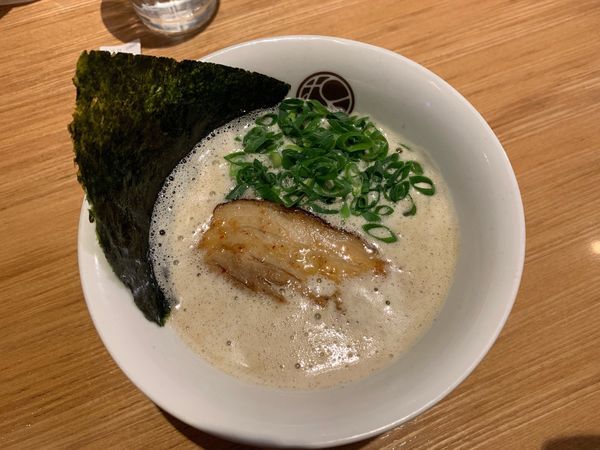 「ミニ無垢ラーメン570円」@無垢ツヴァイテの写真