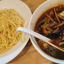 肉茄子つけ麺(750円)