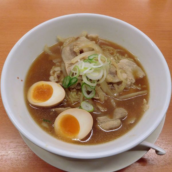 「【期間限定】肉そば（610円）＋半ライス（110円）」@中華食堂 日高屋 小田急マルシェ永山店の写真