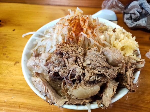 「ラーメン小　野菜マシにんにく」@ラーメン池田屋 吹田店の写真