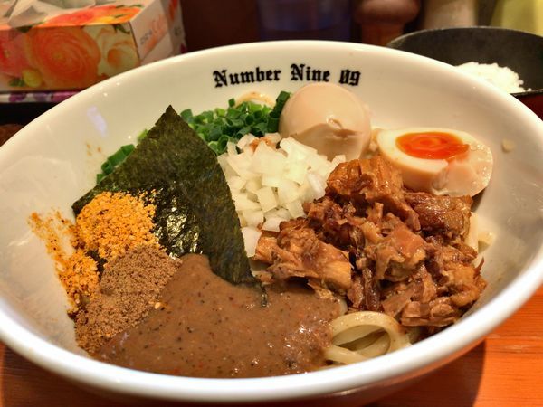 「油そば＋味玉」@麺Dining Number Nine 09の写真